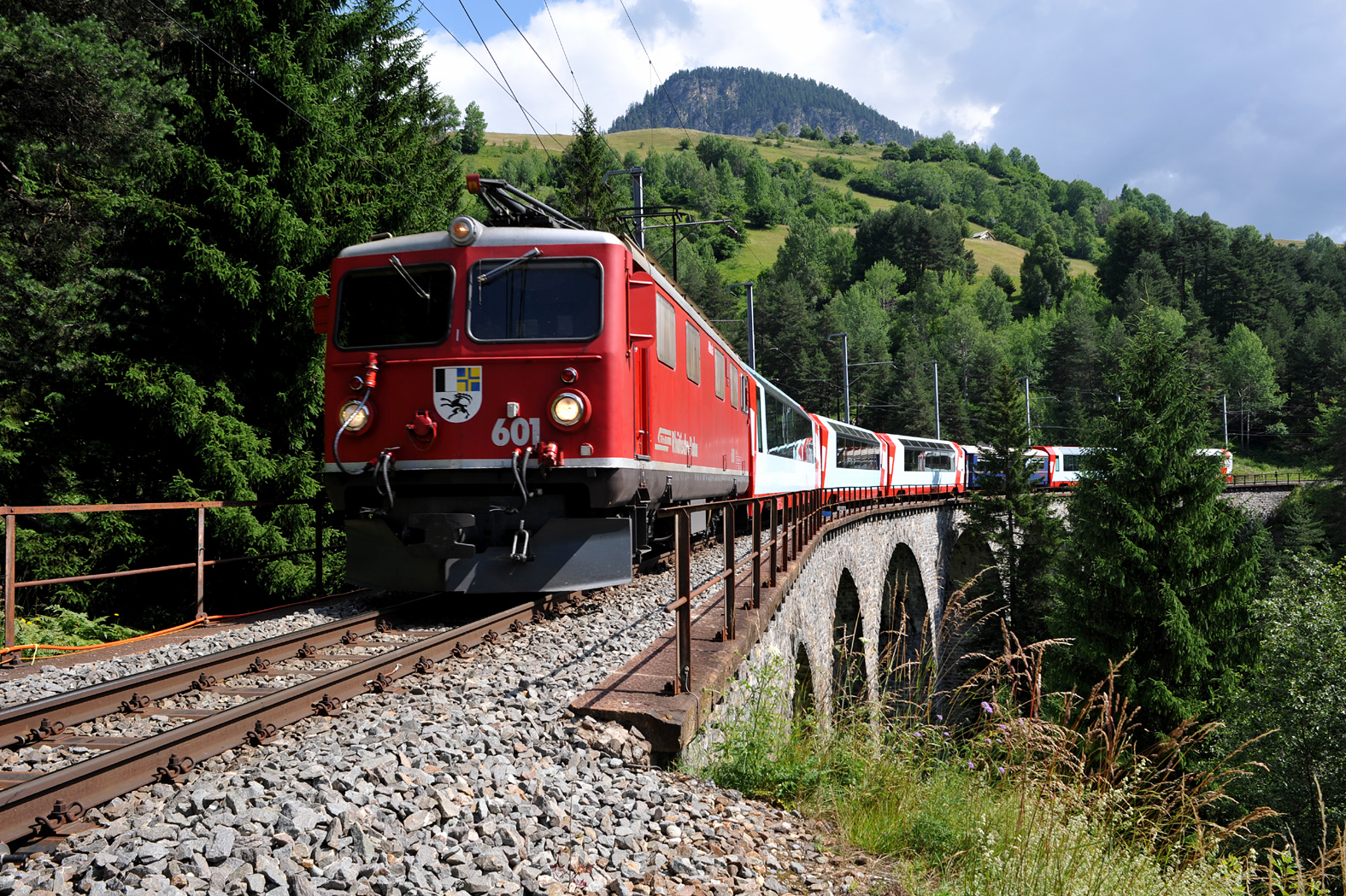 Half-way to Heaven on the Glacier Express – Trash City magazine